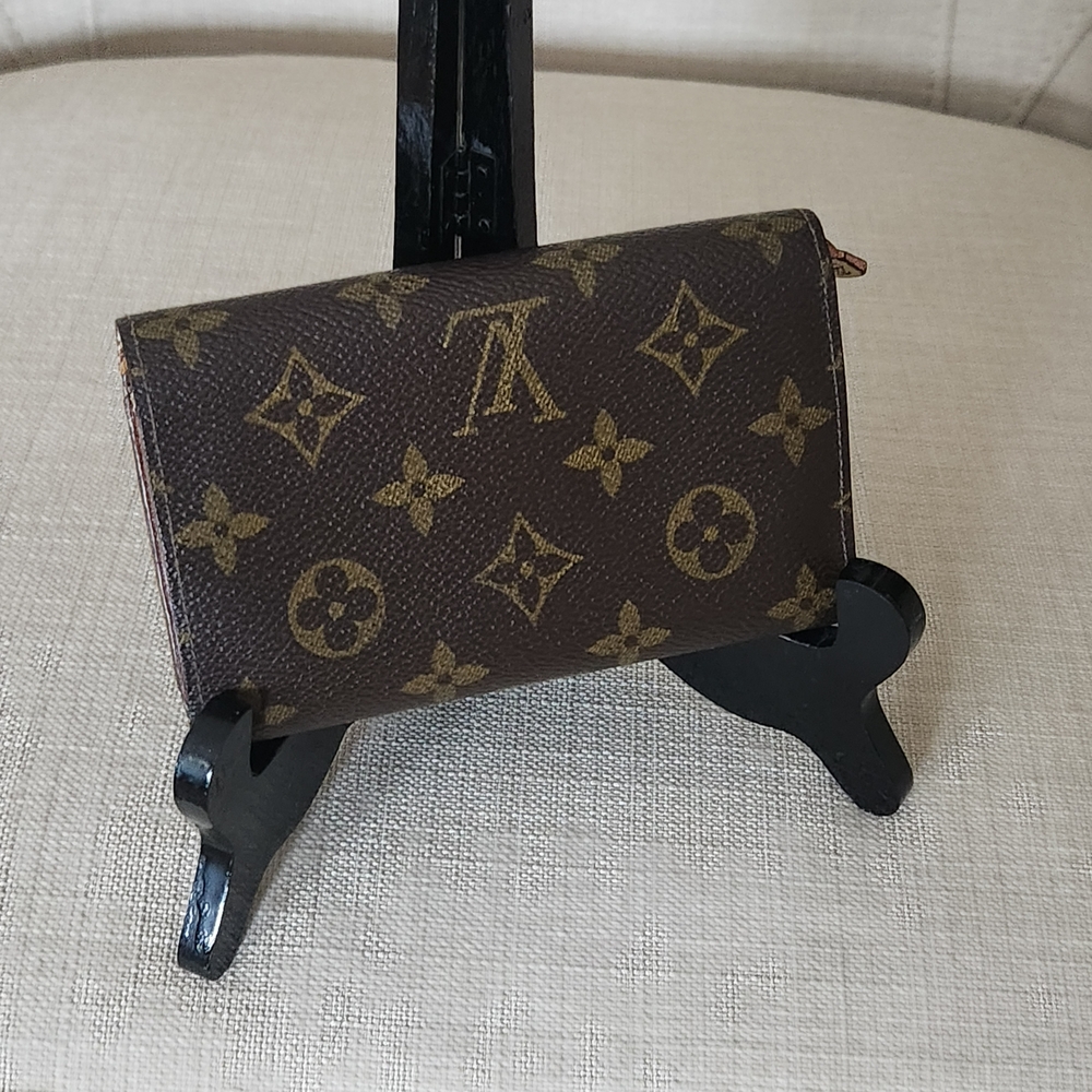Louis Vuitton Vintage Monogram Porte Monnaie Tresor Bifold Wallet - Picture 2 of 16